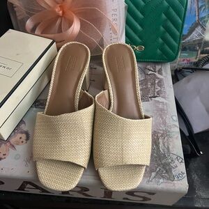 Nordstrom Beige Textured Mules